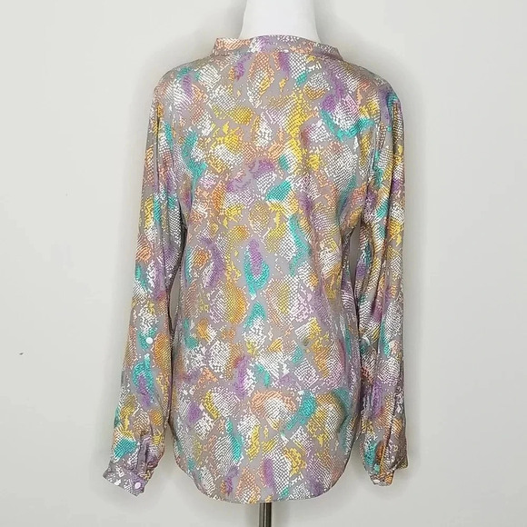 Alice & Trixie Gray Pastel Silk Snake Print Top XS - Picture 4 of 6